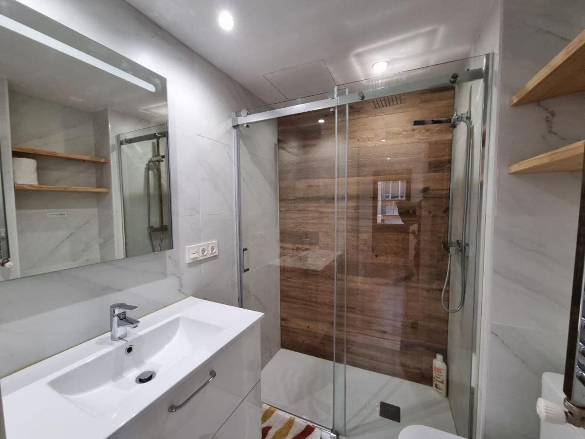 102A Apartamento Moderno 2 Habitaciones Gijón Exteriör bild